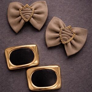 Vintage Gold Tone & Leather Bow Shoe Clips – Classic Statement Accessories